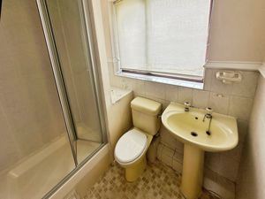 Shower Room- click for photo gallery